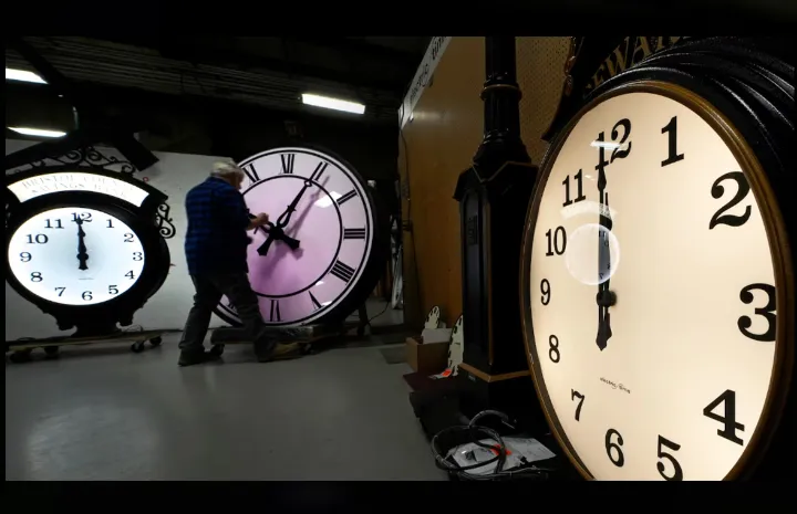 ساعت‌ها را جلو بکشید: تابستان نزدیک است!